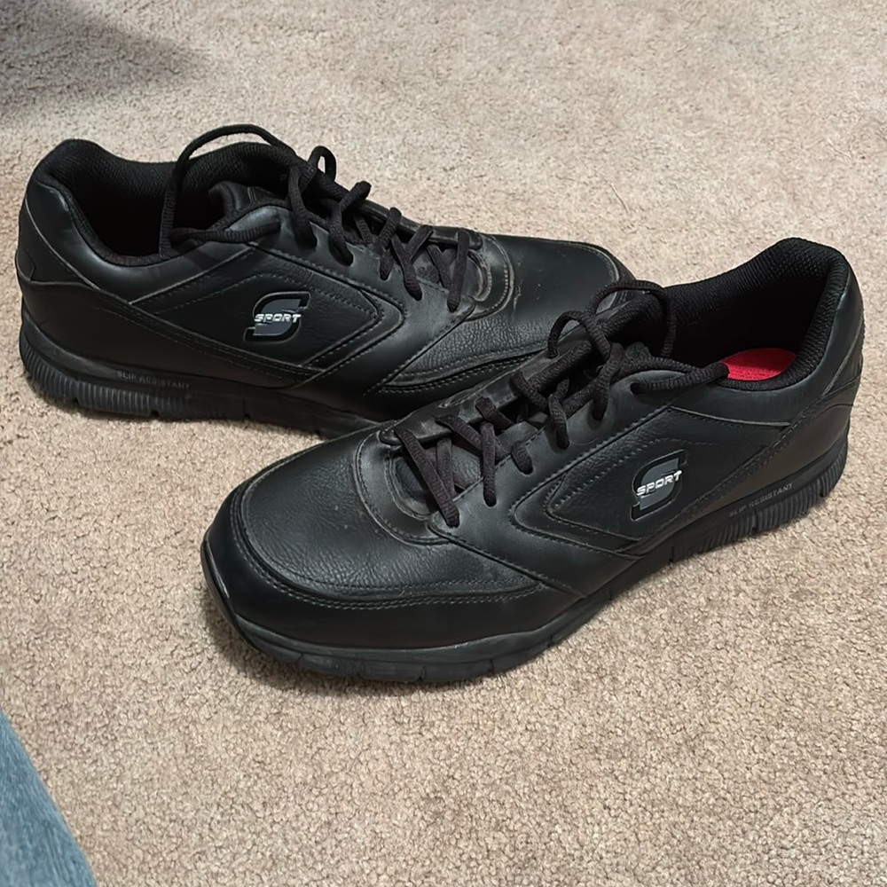 Sketchers Sport Slip Resistant Shoes